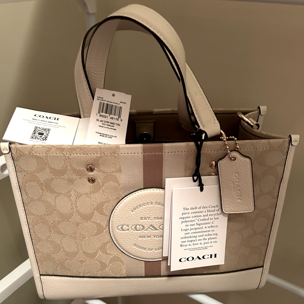 COACH Dempsey 22 In Signature Jacquard with Stripe and Coach Patch